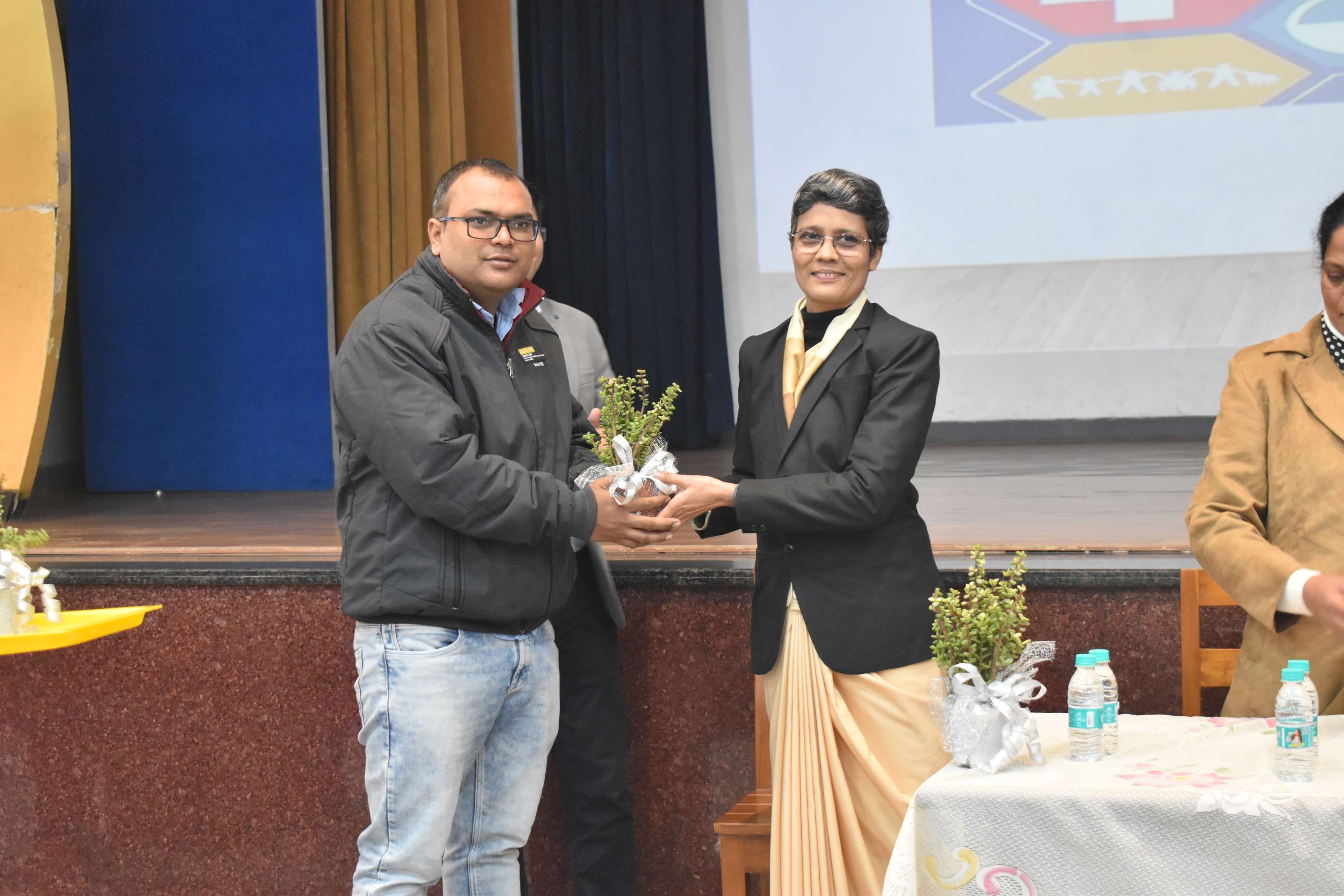 St. Mary's Sr. Sec. School, Mayur Vihar