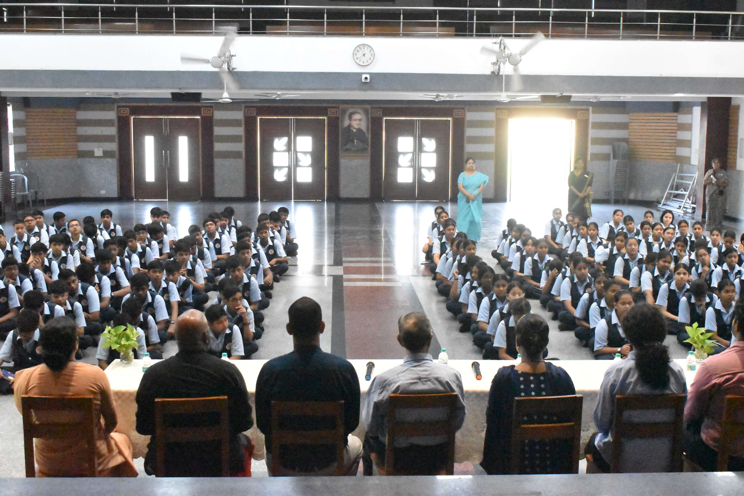 Seminar on Acts of Random Kindness